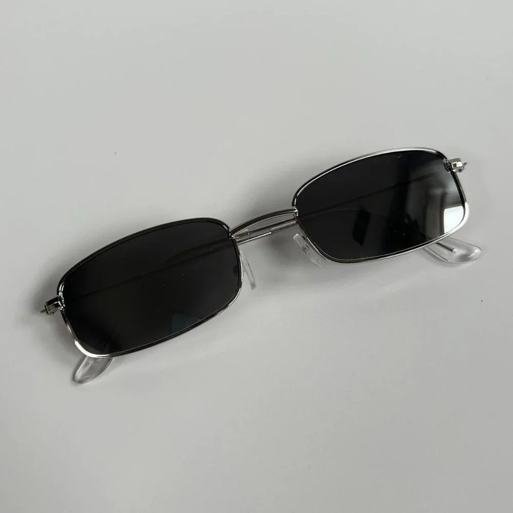 vintage y2k 90s 2000s unique slim style silver trim mirror lens sunglasses